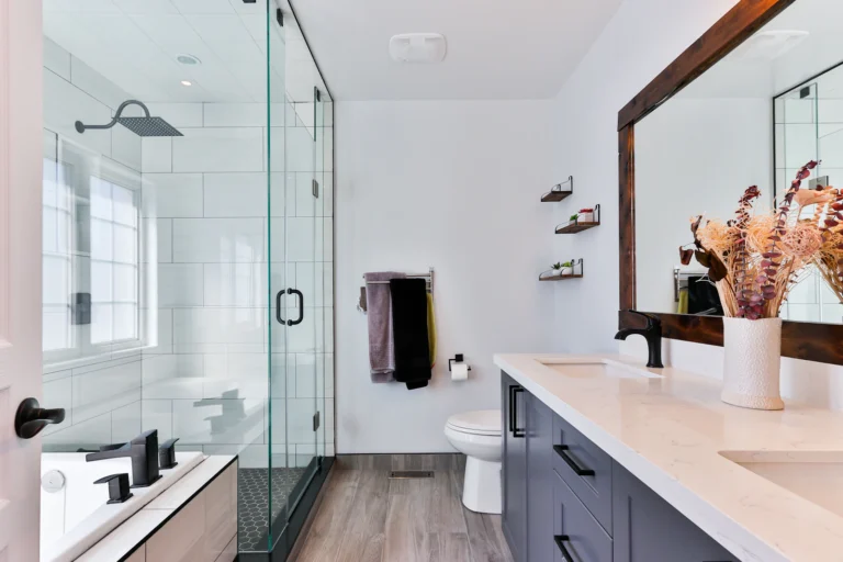 Renovate or Rebuild? A Financial Breakdown for Auckland Homeowners