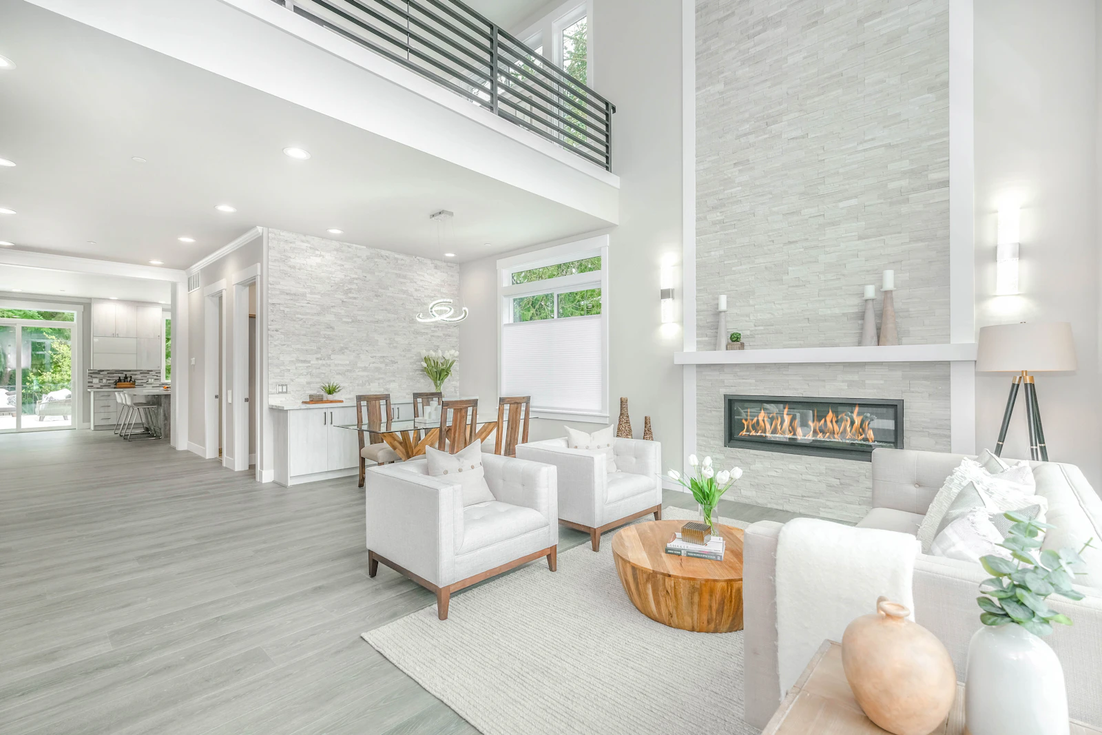 Going Up vs. Growing Out: Which Extension Strategy is Right for Your Auckland Home?